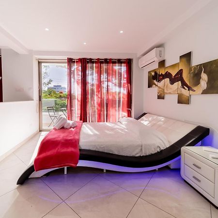 Mesogios House Suites Larnaca Exterior photo